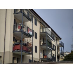 La Creuse Renens, Balcon avec barrières, séparation de balcon, porte d'entrée en fourniture pose à Renens