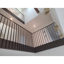 Fabrication et Pose de barrières sur mesure en Inox brossé et Inox thermolaqué, barrière, escalier et garde-corps à Bursinel