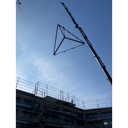 Fourniture et Pose de garde-corps en acier thermolaqué et verrière pyramidale