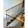 Barrières dans cage d'escalier avec palier arrondi et abris à vélo Semaille