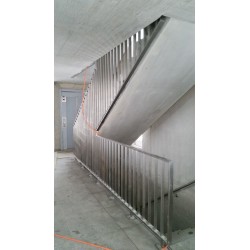 Barrière barreaudée Inox meulé brossé PRM Morges