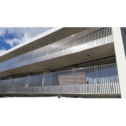 Barrière barreaudée Inox meulé brossé PRM Morges