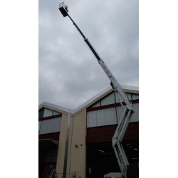 Engin Nacelle Dino Lift 26m sur porteur 3.5 Tonnes